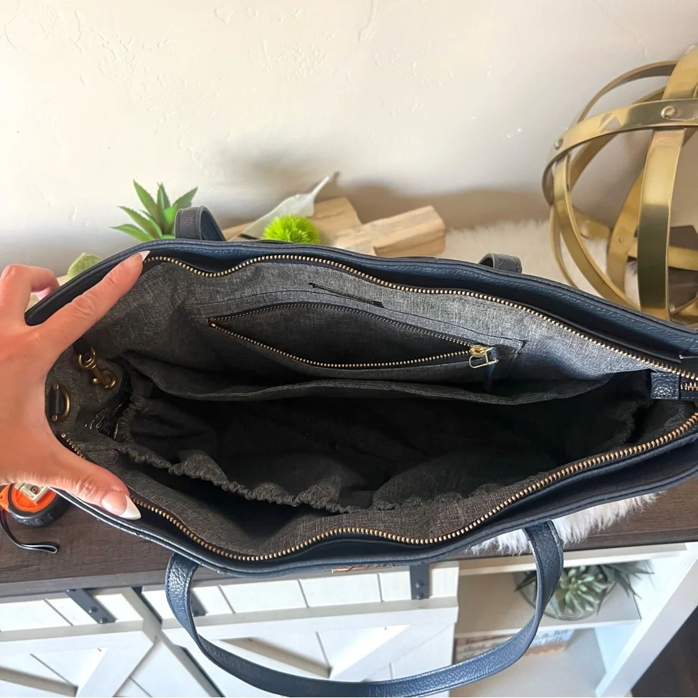 Freshly Picked Everyday Tote Diaper Bag Navy Blue Faux Leather Insulated Pocket